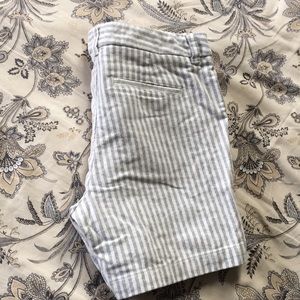 Cute pin stripe midi shorts